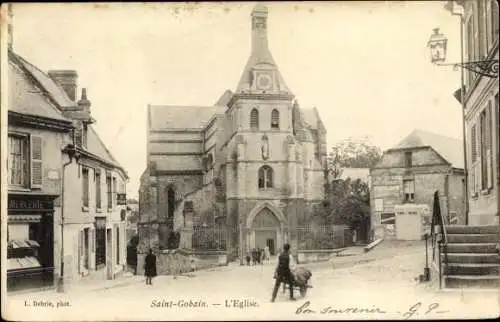 Ak Saint Gobain Aisne, Vue de l'Église