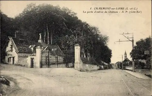 Ak Chaumont Loir-et-Cher, La porte d'entrée du Château