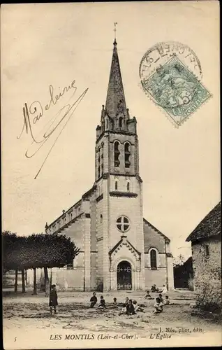 Ak Les Montils Loir-et-Cher, L'Eglise