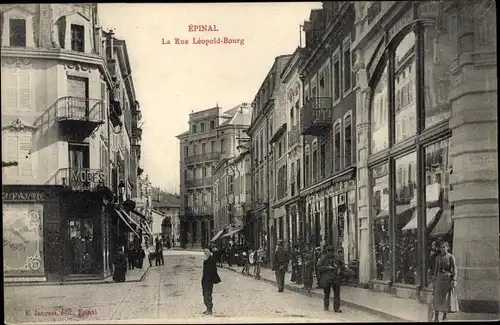 Ak Épinal Lothringen Vosges, Rue Leopold Bourg