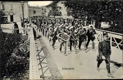 Ak Infanterie, Schweizer Soldaten