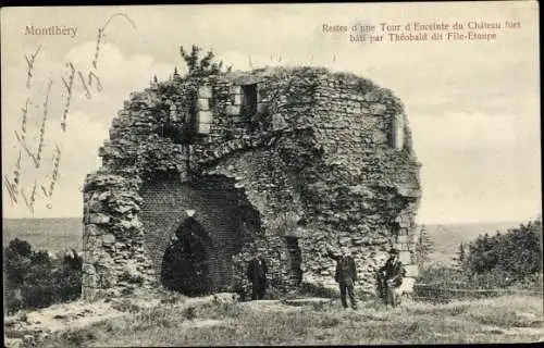 Ak Montlhéry Essonne, Restes d'une Tour d'Enceinte du Château fort bâti par Théobald dit File-Étoupe