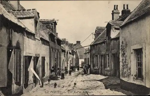 Ak Le Portel Pas de Calais, Une Rue de Pecheurs