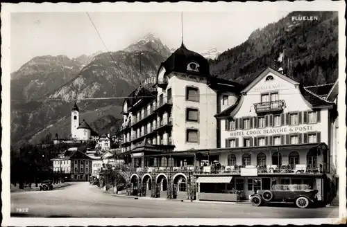 Ak Flüelen Kt. Uri Schweiz, Straßenpartie, Hotel Croix Blanche et Poste