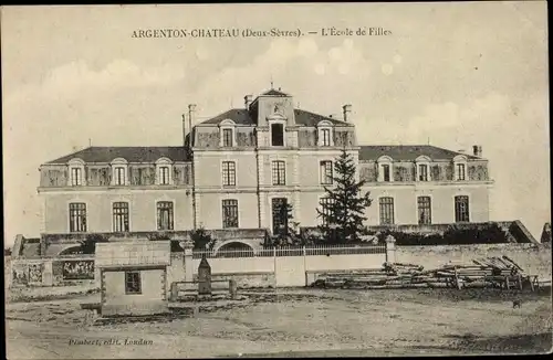 Ak Argenton Château Deux Sèvres, L'École de Filles