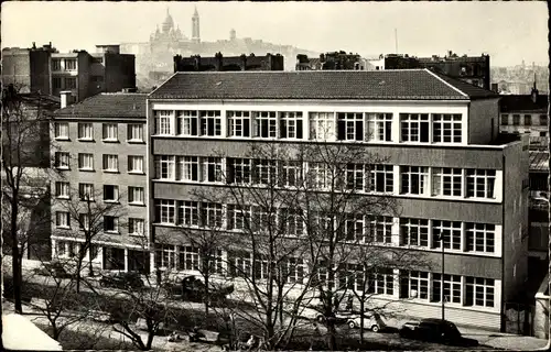 Ak Paris XVIII. Montmartre, Ecole de la Madone, Rue de la Madone