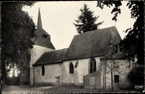 Ak Yvoy le Marron Loir et Cher, L'Église