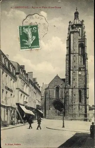 Ak Bressuire Deux Sèvres, Église et Place Notre Dame