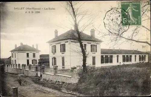 Ak Saillet Haute Vienne, Les Écoles