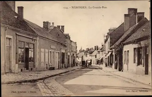 Ak Nérondes Cher, La Grande Rue