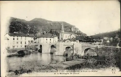 Ak St. Léonard Haute Vienne, Pont de Noblat et la Montagne de Clovis