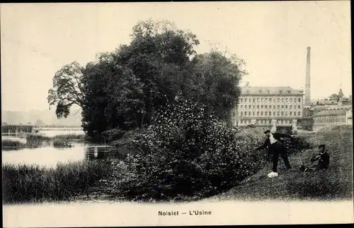 Ak Noisiel Seine et Marne, L'Usine