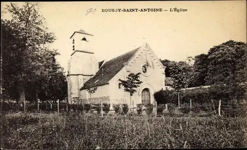 Ak Boussy Saint Antoine Essonne, L'Eglise, Kirche