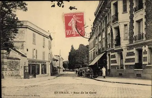 Ak Sevran Seine Saint Denis, Rue de la Gare, Teinturerie