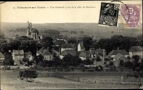 Ak Villeneuve sur Yonne, Vue générale prise de la cote de Maufranc