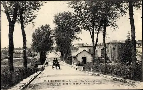 Ak Bressuire Deux Sèvres, Route de Nantes, Eglise St. Cyprien