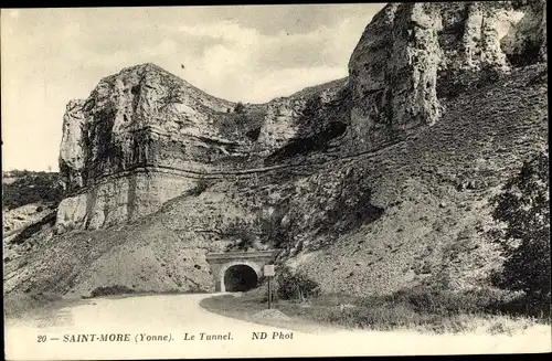 Ak St. Moré Yonne, Le Tunnel