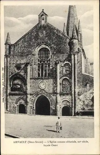 Ak Airvault Deux Sèvres, Eglise romane abbatiale