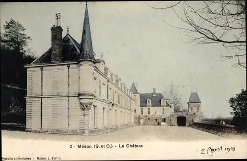 Ak Medan Yvelines, Le Chateau