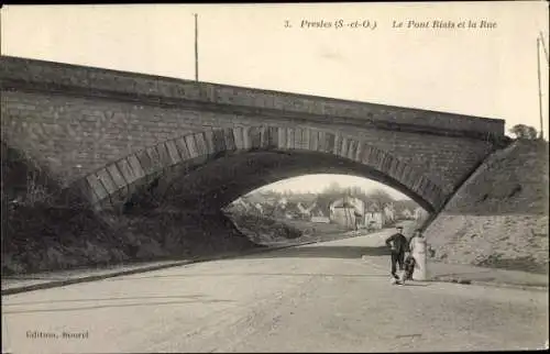 Ak Presles Val d'Oise, Pont Biais et la Rue