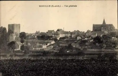 Ak Houdan Yvelines, Vue générale, Blick auf den Ort, Kirche, Turm