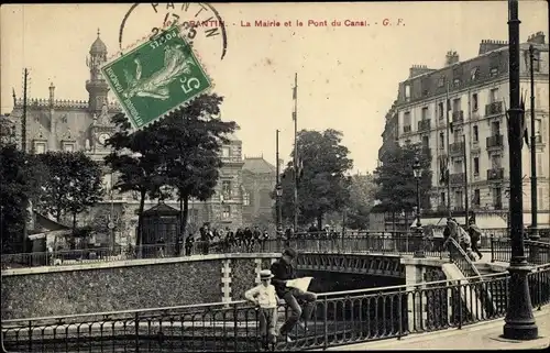 Ak Pantin Seine Saint Denis, La Mairie et le Pont du Canal