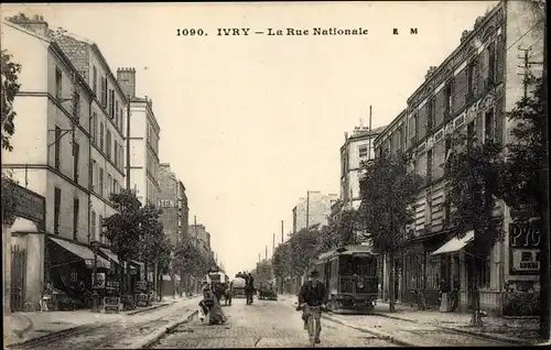 Ak Ivry Val de Marne, La Rue Nationale