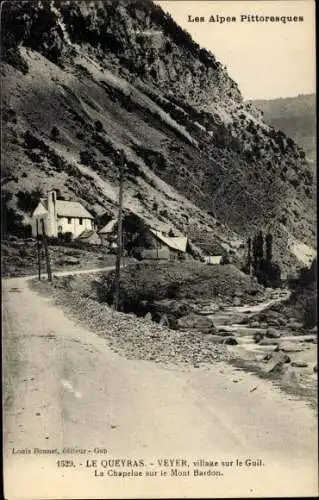 Ak Le Queyras Veyer Hautes-Alpes, Village sur le Guil, Chapelue sur le Mont Bardon