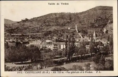 Ak Castellane Alpes de Haute Provence, Vue générale et le Verdon