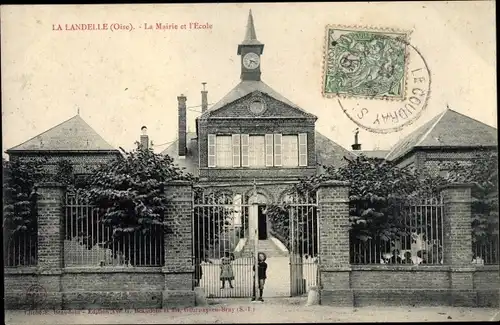 Ak La Landelle Oise, La Mairie et l'Ecole