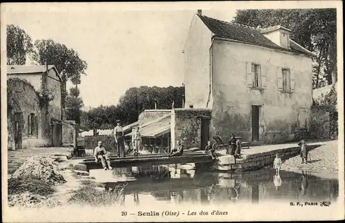 Ak Senlis Oise, Les dos d'anes