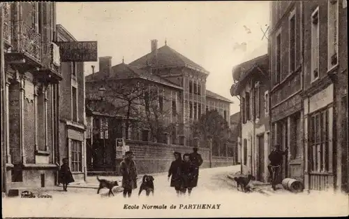 Ak Parthenay Deux Sèvres, Ecole Normale