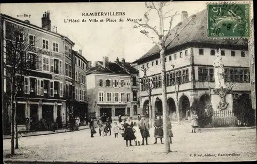 Ak Rambervillers Lothringen Vosges, Hotel de Ville, Place du Marché