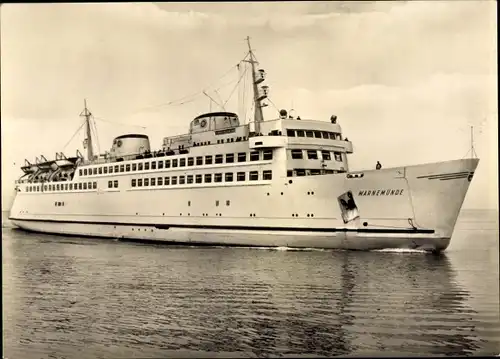 Ak Fährschiff Warnemünde, Ansicht Bug Steuerbord