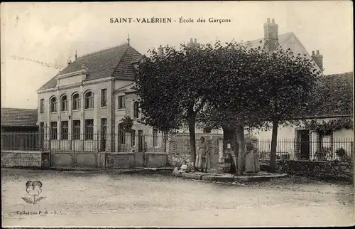 Ak Saint Valérien Yonne, École des Garcons