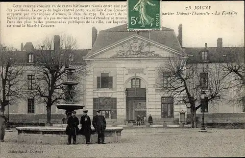 Ak Joigny Yonne, Quartier Dubois Thainville, La Fontaine