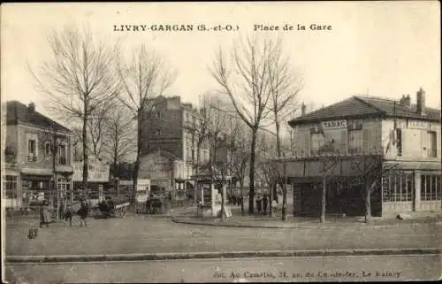 Ak Livry Gargan Seine Saint Denis, Place de la Gare