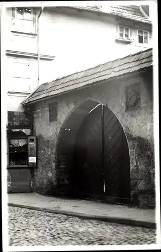 Foto Ak Erfurt in Thüringen, Blick auf Tor, Maggi, Geschäft