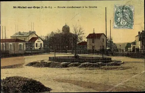 Ak Saint Michel sur Orge Essonne, Route conduisant à la Grotte