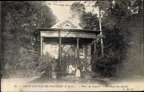 Ak Saint Sulpice de Favieres Essonne, Parc de Segres, Pavillon du Garde