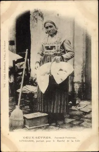 Ak Deux Sèvres, Ringearde, partant pour le Marché dde la Ville, Frau in Volkstracht