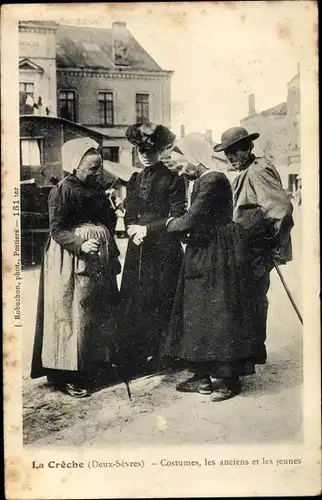 Ak La Crèche Deux Sèvres, Costumes, les anciens et les jeunes, Volkstrachten