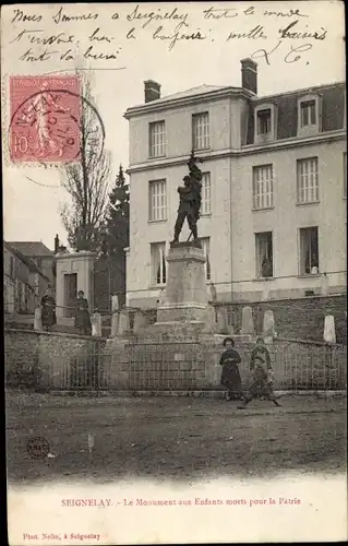 Ak Seignelay Yonne, Le Monument aux Enfants morts pour la Patrie