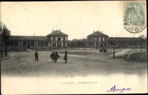 Ak Montmorency Val-d’Oise, Place des Ecoles