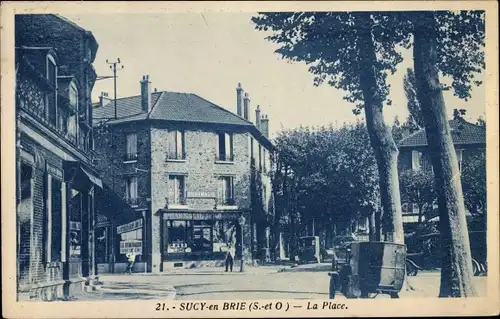 Ak Sucy en Brie Val-de-Marne, La Place