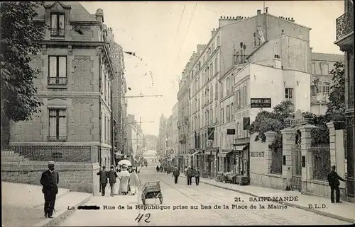 Ak Saint Mandé Val-de-Marne, Rue de la République prise au bas de la Place de la Mairie