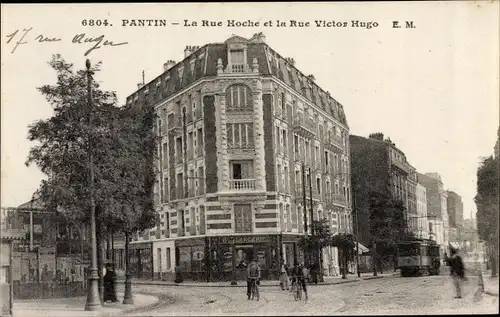 Ak Pantin Seine Saint Denis, Rue Hoche, Rue Victor Hugo, Boulangerie