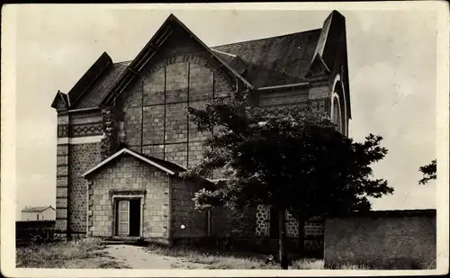 Ak Savigneux en Forez Loire, L'Église