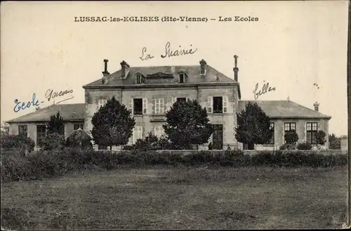 Ak Lussac les Eglises Haute Vienne, Les Ecoles