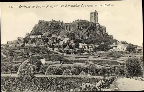 Ak Polignac Haute Loire, Vue d'ensemble du rocher du Château